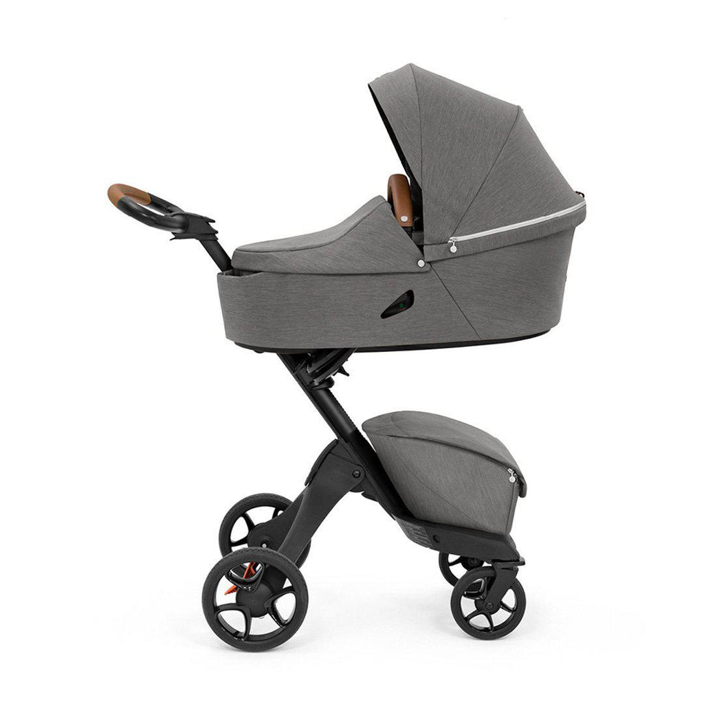 Stokke Xplory X Carrycot - Modern Grey - Pushchairs - The Baby Service - Side View