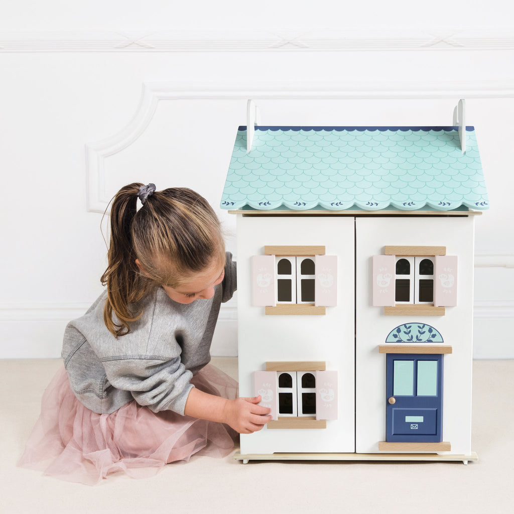 Le Toy Van - Blue Belle House Bundle Set - Lifestyle - The Baby Service