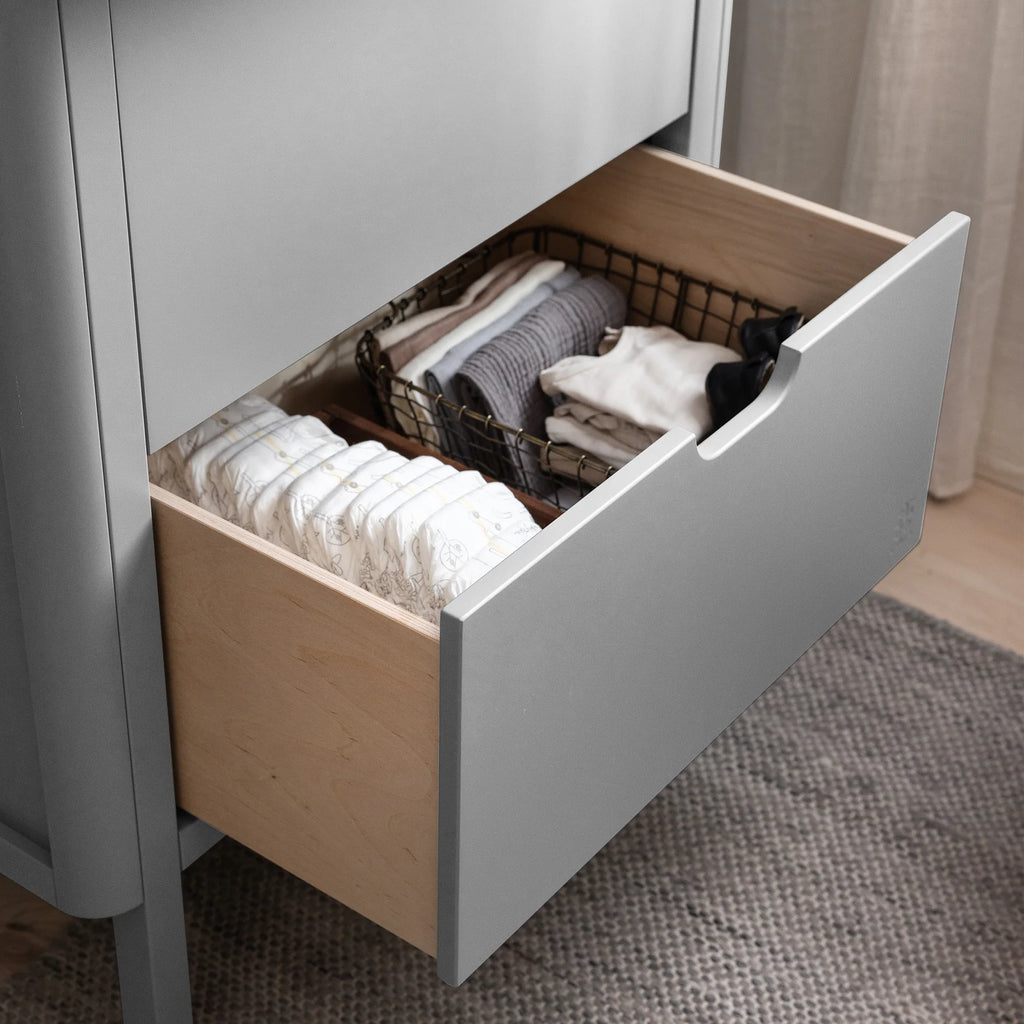 Sebra Changing Unit - Stone Grey - Folded Clothes