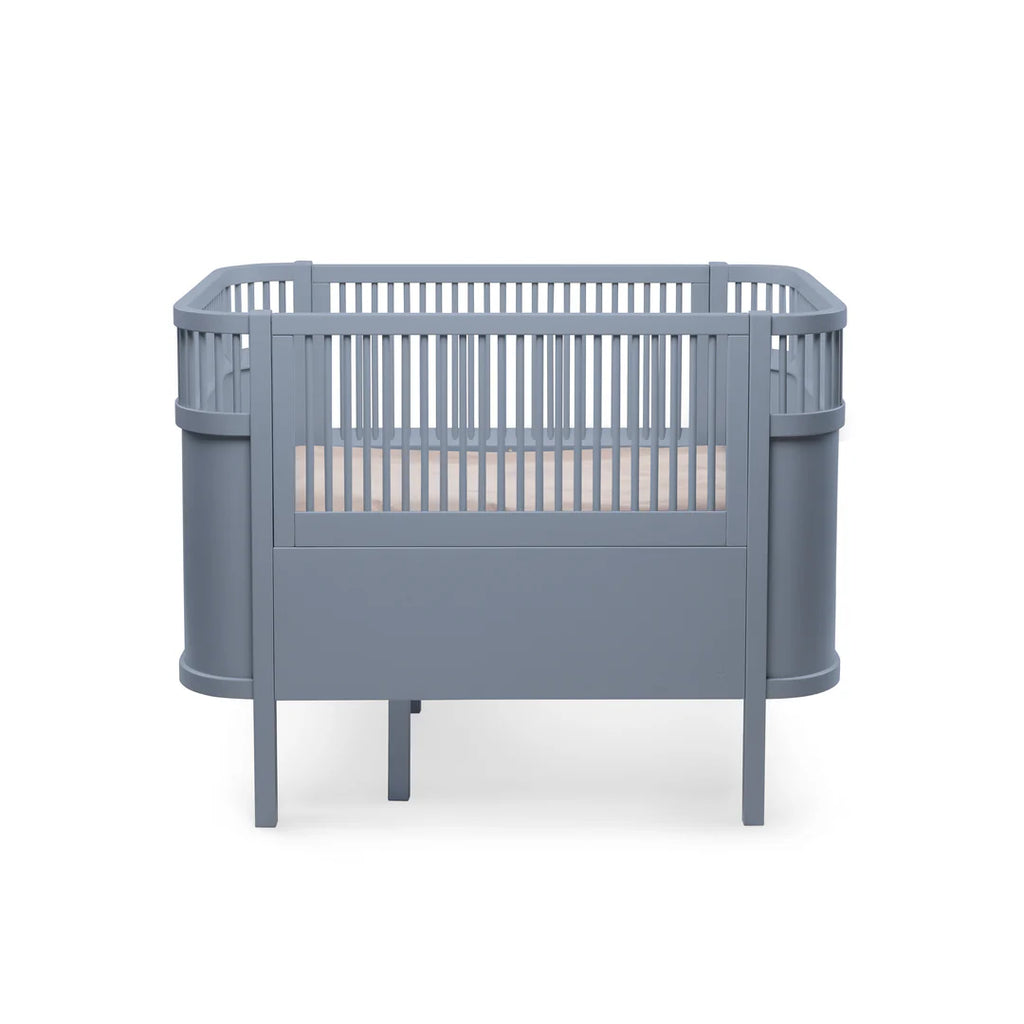 Sebra Cot Bed White Background
