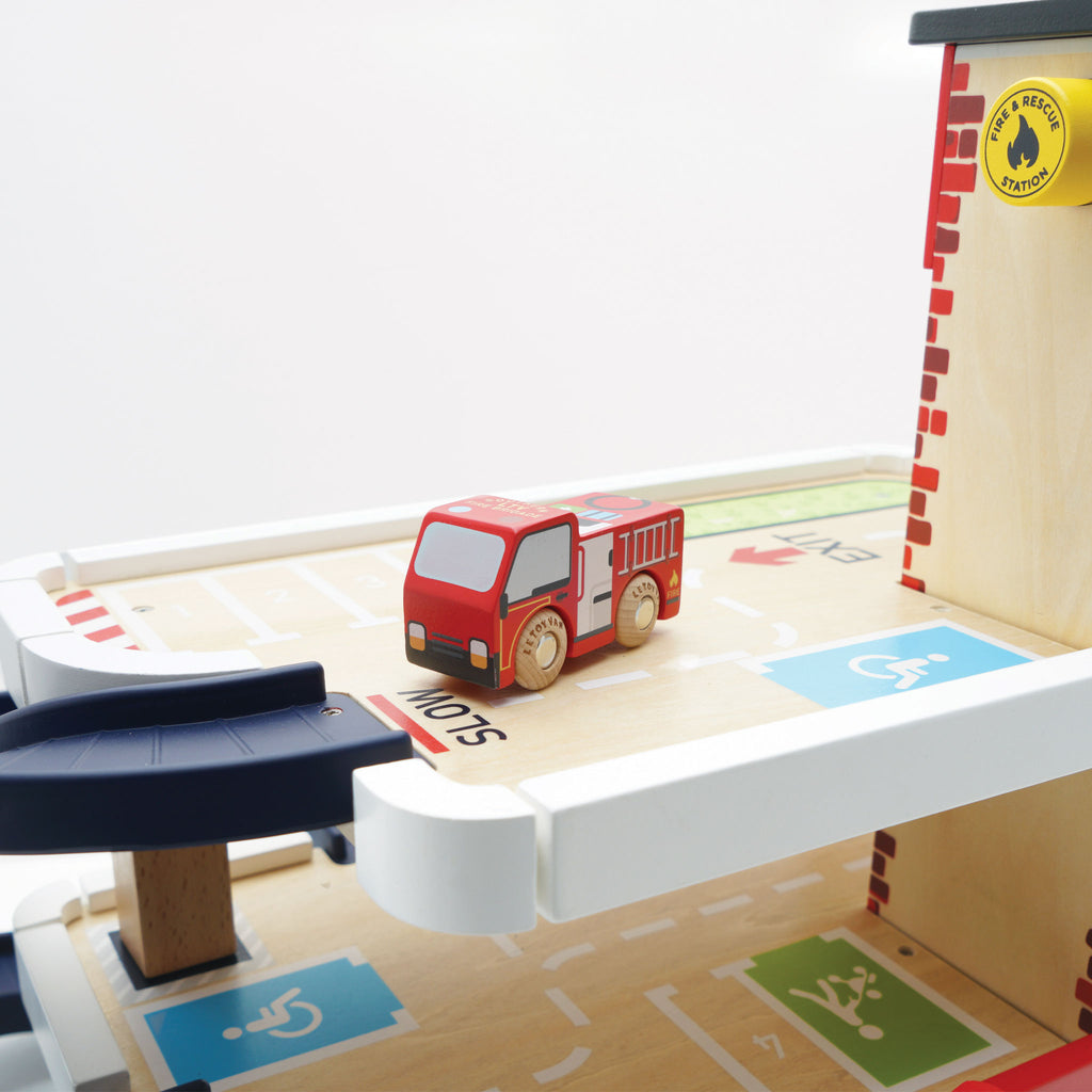 Le Toy Van - Fire and Rescue Garage - Gifts - The Baby Service