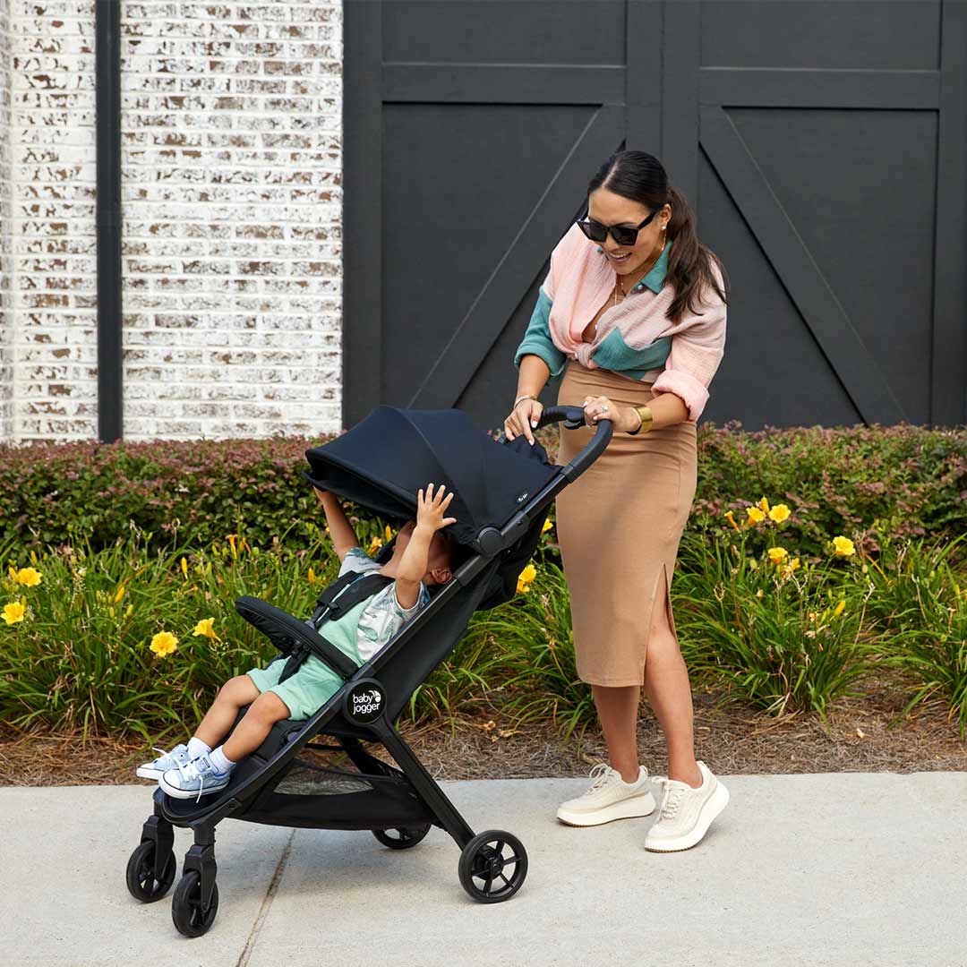 Baby Jogger City Tour Ultra-compact Travel Stroller Review Baby