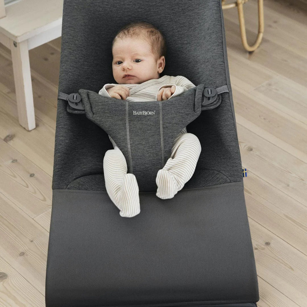 BabyBjorn Bouncer Bliss 3D Jersey - Charcoal Grey - Lifestyle - The Baby Service
