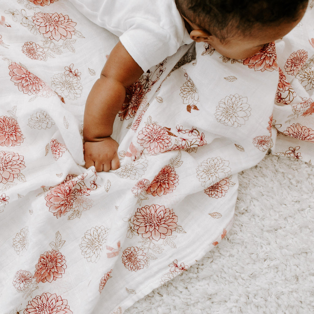 Aden + Anais Dahlias Swaddles 4 Pack - Gift Ideas - The Baby Service