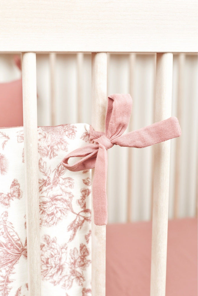 Tartine et Chocolat - Reversible Crib Bumper Toile de Jouy Peche - Gifts - `the baby service.com