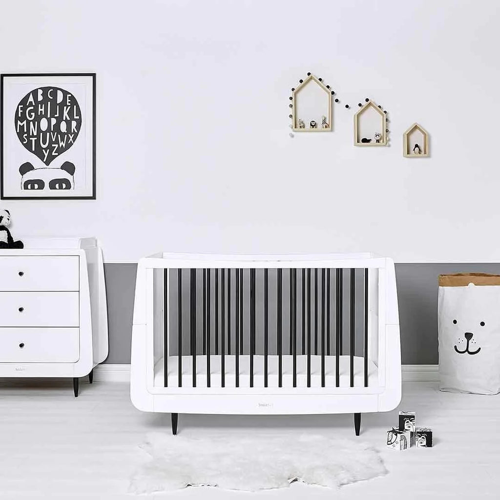 SnuzKot Skandi Cot Bed - Skandi Mono - Nursery - The Baby Service
