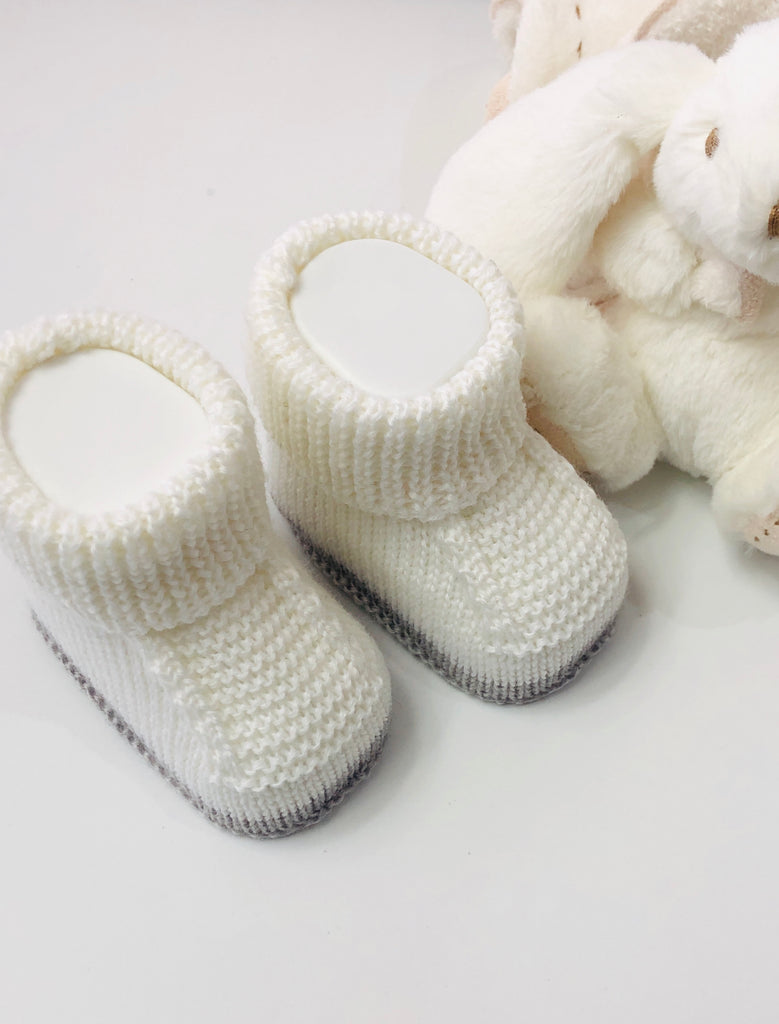Love in Kyo White & Grey, Knitted Baby Booties